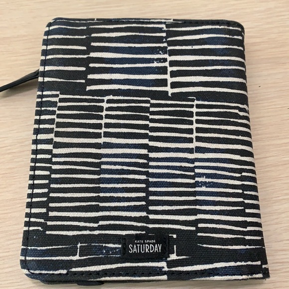 Kate Spade(10) - Picture 2 of 8